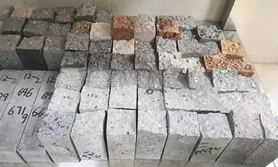 Контроль количества карбида кремния в высокопрочных износостойких саморастекающихся огнеупорных бетонных смесей