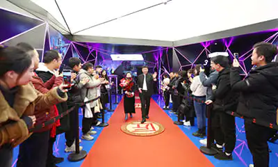 Хорошие новости! Премьера микрофильма «Отправляясь в море» совместного производства компании Rongsheng Refractories прошла с большим успехом!